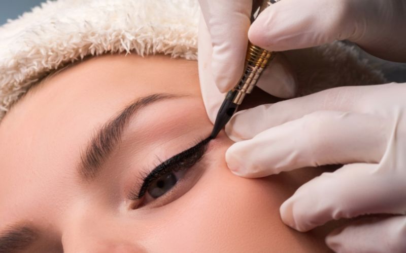 Bí Quyết Phun Mí Không Sưng Không Lem Mực Cho Chủ Tiệm 5 Phun xăm mí mắt - Giải pháp làm đẹp mắt an toàn và lâu dài