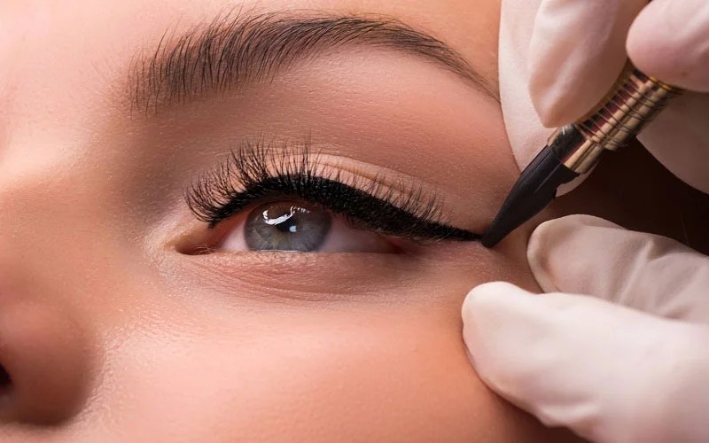 Bí Quyết Phun Mí Không Sưng Không Lem Mực Cho Chủ Tiệm 6 Phun Xăm Mí Mắt có hại không? Khi phun mí cần lưu ý những gì?